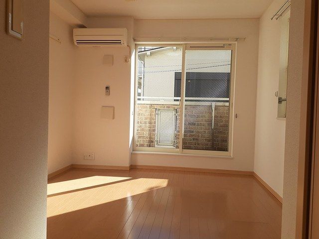 居室・リビング　おしゃれな居間です
