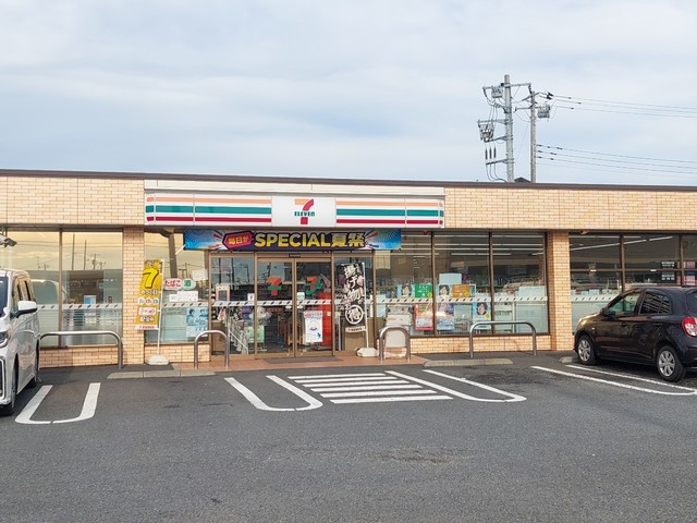 コンビニ　セブンイレブン流山南店（コンビニ）まで607m