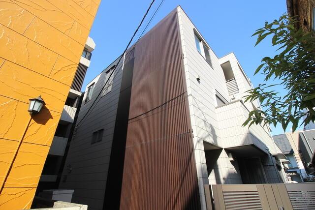 建物外観　外観は落ち着いています
