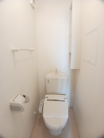 トイレ　落ち着いたトイレです
