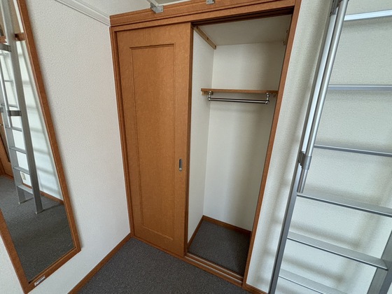 収納　※別部屋の写真です