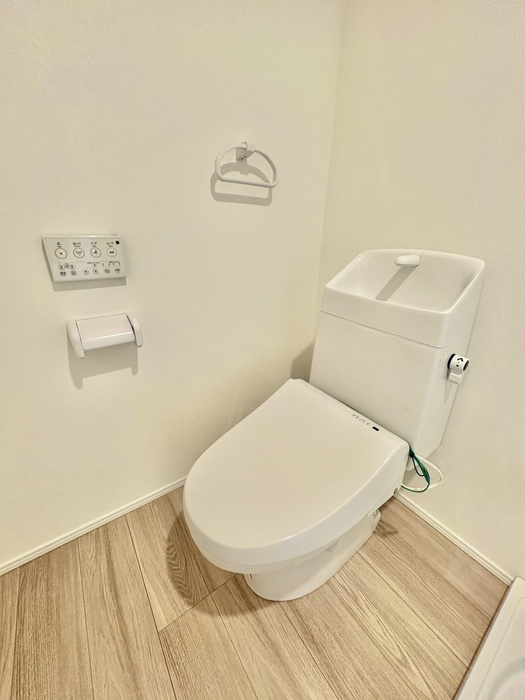 クレストコート東林間のトイレ写真