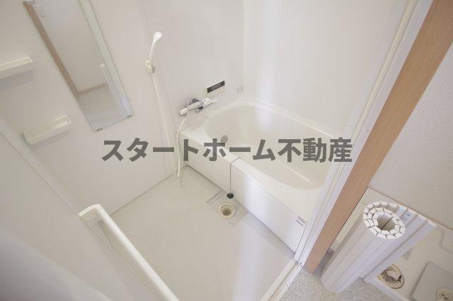 バス・シャワールーム　きれいなお風呂です