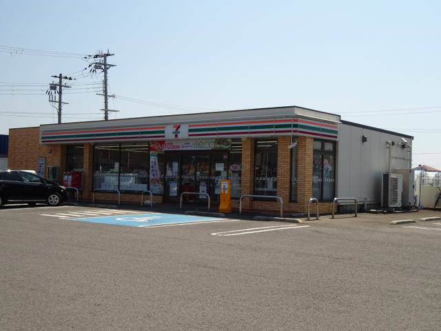 コンビニ　セブンイレブン 和歌山マリーナ入口店様（コンビニ）まで848m