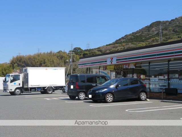 コンビニ　セブン－イレブン下関住吉店（コンビニ）まで701m