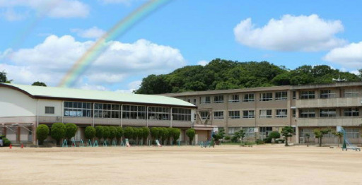 小学校　倉敷市立天城小学校（小学校）まで730m