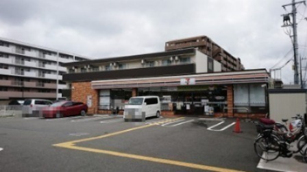 コンビニ　セブンイレブン 伊丹大野1丁目店（コンビニ）まで334m
