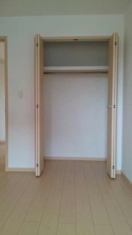 収納　図面と現状に相違がある場合には現状を優先