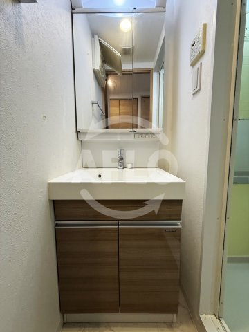 洗面設備　フロンティアコート堺筋本町　独立洗面台