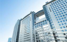その他　学校法人文化学園 総務部（その他）まで498m