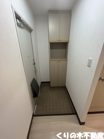 玄関　明るい玄関です