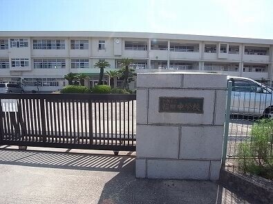 中学校　倉敷市立福田中学校（中学校）まで468m