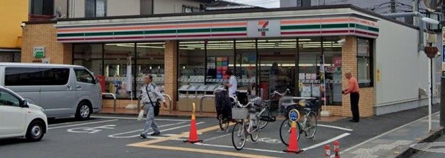 コンビニ　セブンイレブン鳩ケ谷坂下3丁目店（コンビニ）まで1070m