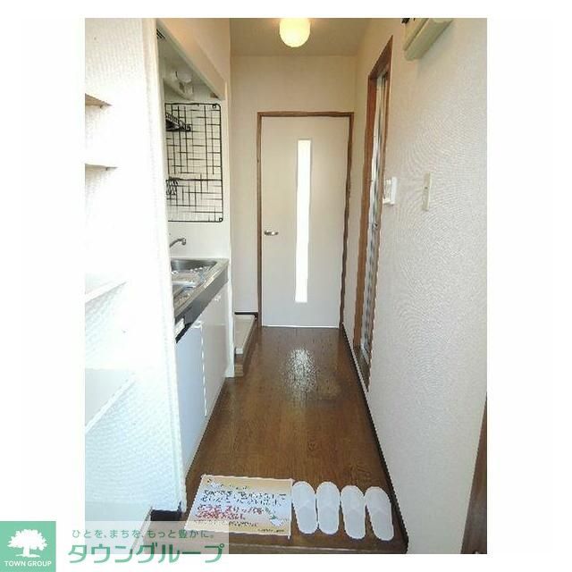玄関　お部屋探しは【タウンハウジング蘇我店】にお任せ下さい♪