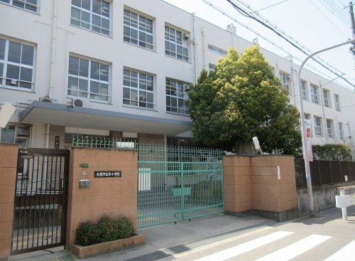 小学校　巽小学校（小学校）まで720m