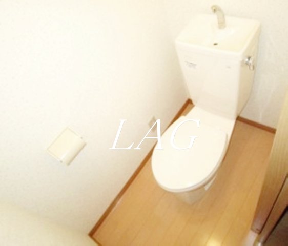 トイレ　トイレです。