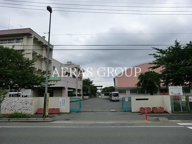 小学校　桶川市立桶川東小学校（小学校）まで413m