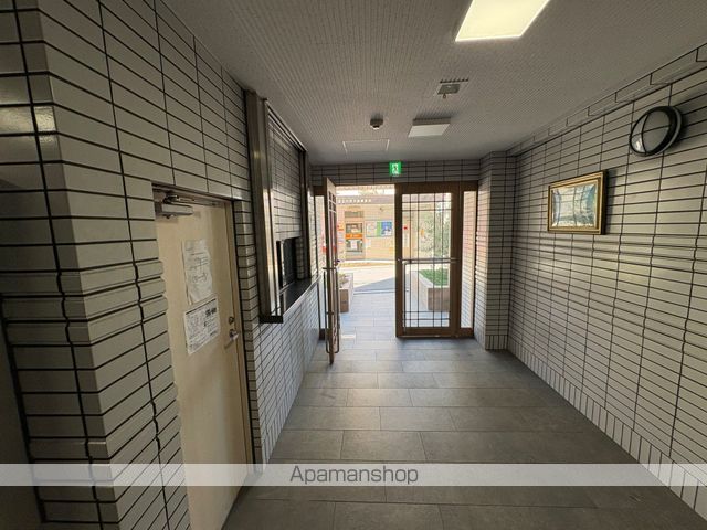 ロビー　ロビー
