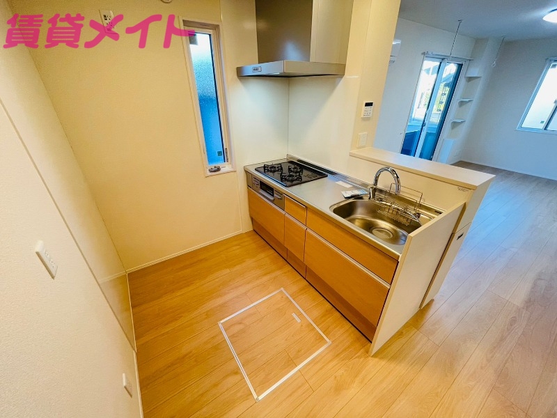 キッチン　同型参考写真