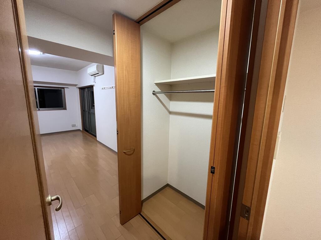 アスティオン深草の内装写真