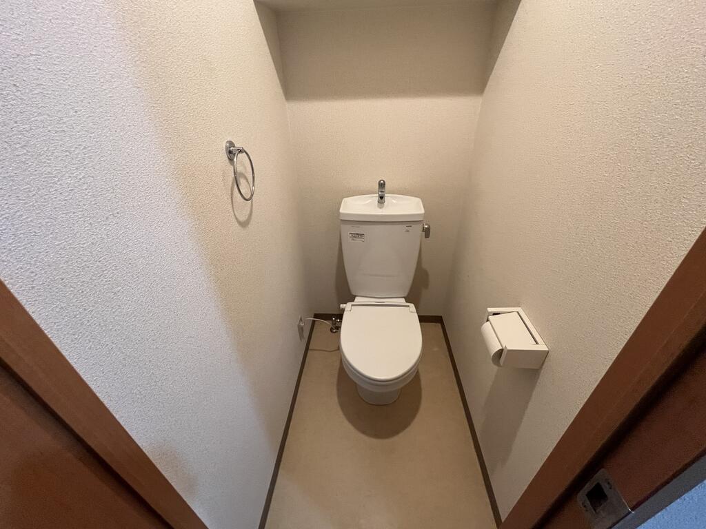 アスティオン深草のトイレ写真