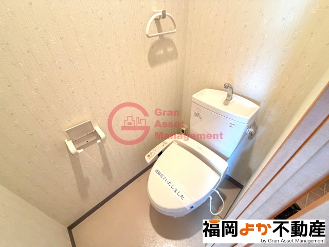 トイレ　トイレもきれいです