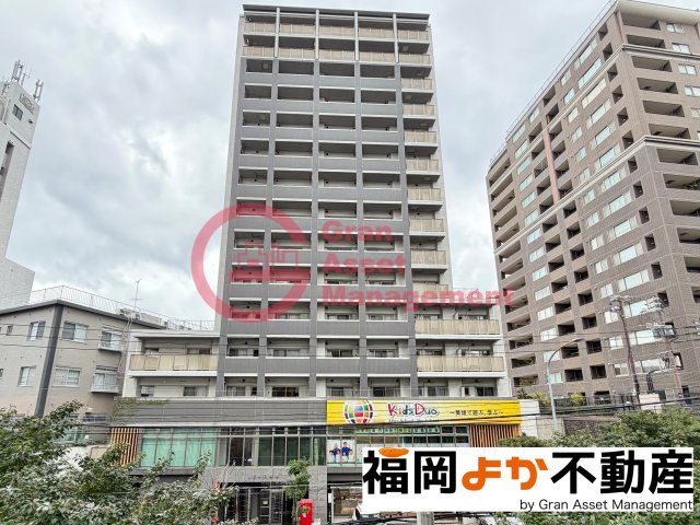 建物外観　外観は落ち着いています