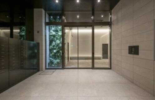 ロビー　２４時間換気システム完備