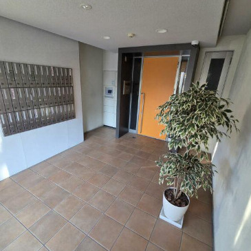 ロビー　建物の内部です