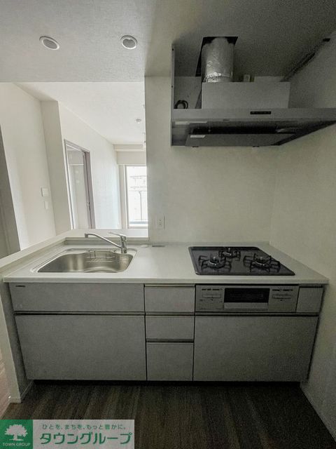 キッチン　※写真は同タイプ住戸です。