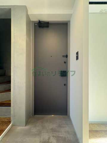 PROP SANGENJAYAの玄関写真