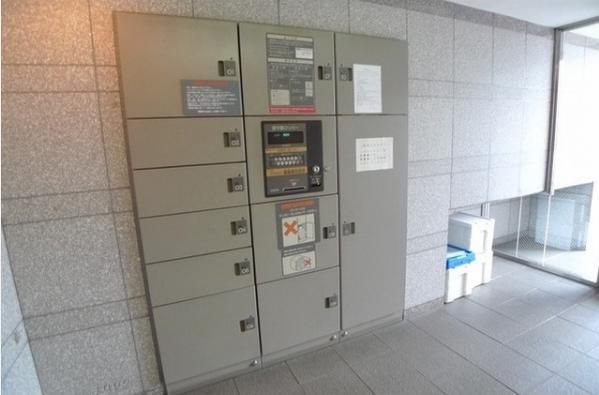 東急東横線 都立大学駅 徒歩4分 6階建 築28年の外観写真