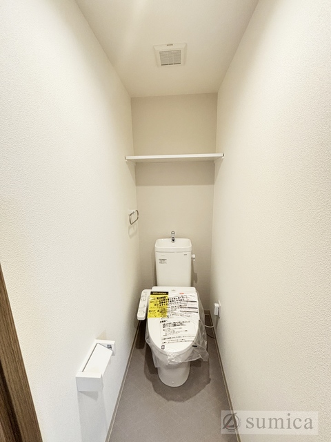 ＪＲ阪和線 杉本町駅 徒歩5分 7階建 築1年のトイレ写真