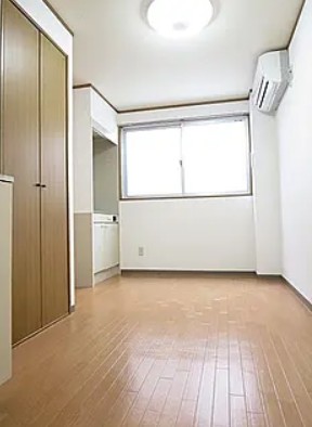 居室・リビング　※別部屋参考写真
