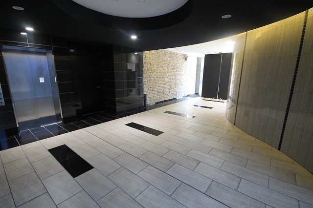 近鉄南大阪線 河堀口駅 徒歩3分 11階建 築9年の外観写真