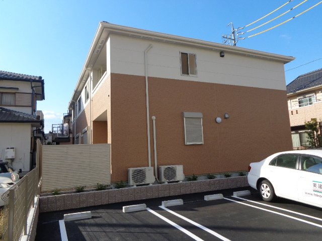 バルコニー　外観写真（昼）