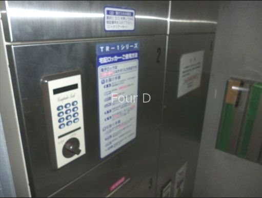 ロビー　《見学予約受付中》お気軽にお問い合わせください。