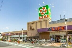 スーパー　ライフ葛飾白鳥店（スーパー）まで923m