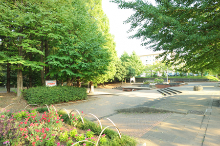 公園　大津ケ丘中央公園（公園）まで1959m