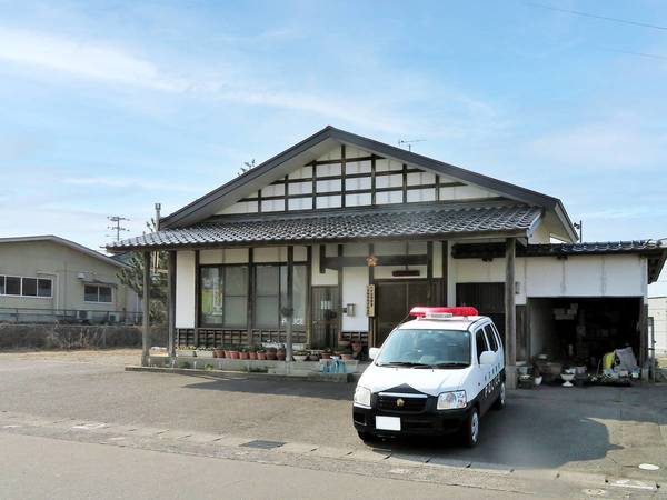 警察署・交番　仁賀保駐在所（警察署・交番）まで85m