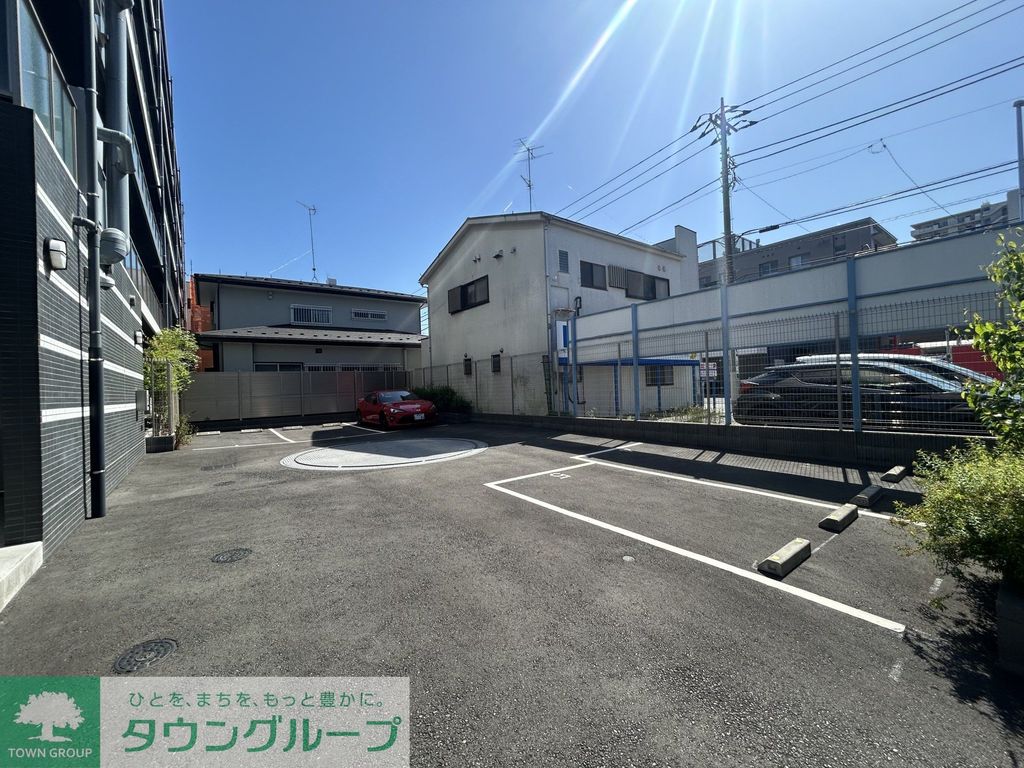 駐車場　駐車場