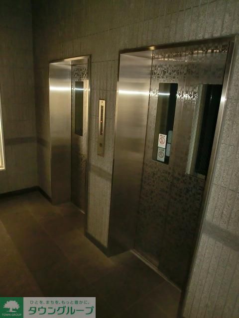 その他共有部分　エレベータ２基