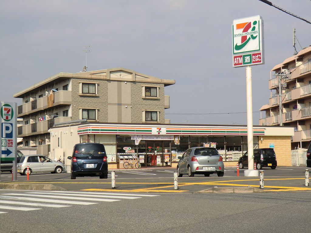 コンビニ　セブンイレブン 太宰府国分店（コンビニ）まで298m