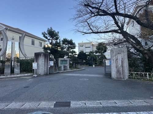 中学校　豊田市立上郷中学校（中学校）まで5098m