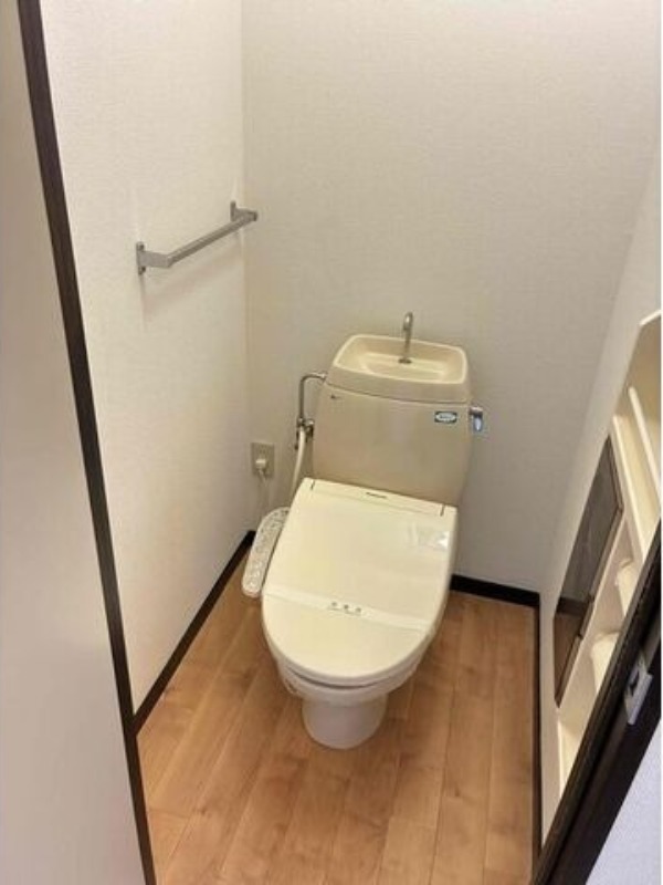 トイレ　図面と現状に相違がある場合には現状を優先