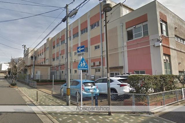 小学校　露橋小学校トワイライトスクール（小学校）まで426m