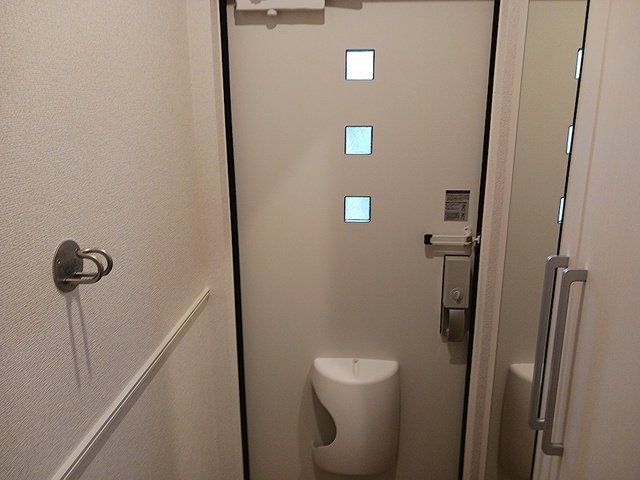 玄関　ゆったりとした玄関です