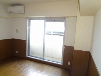 居室・リビング　別のお部屋の写真です。