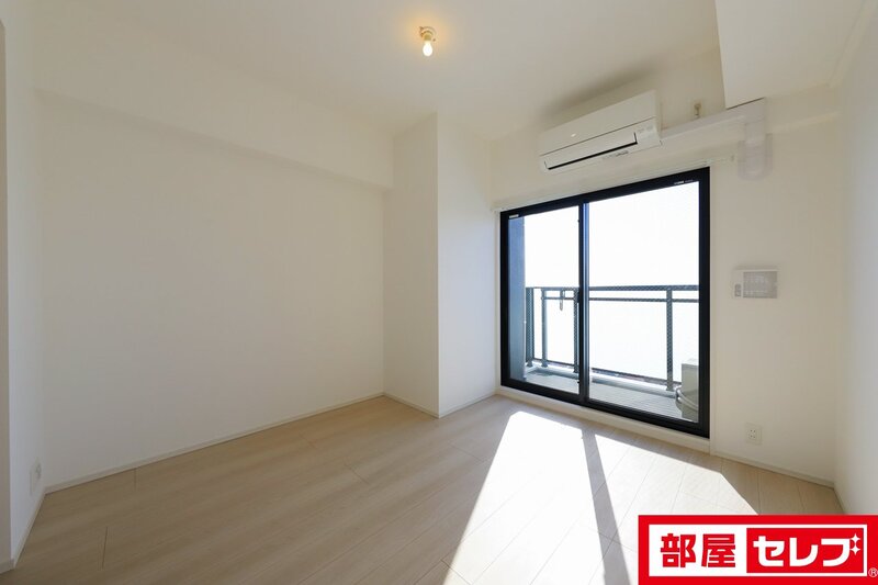 S-RESIDENCE堀田Northの居間写真