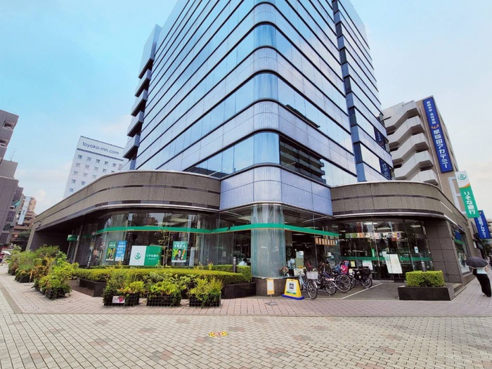 銀行　りそな銀行　東久留米支店（銀行）まで176m